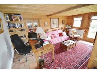3 Bedroom Renovated Farm, Essert Romand..