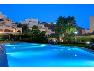 2 bedroom property near Marbella Back..