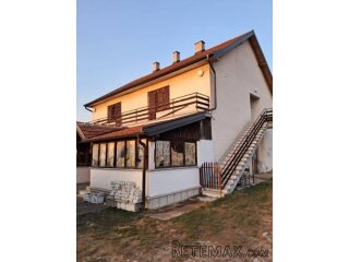 Prodajem kucu u Arandjelovcu