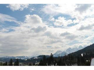 Sunny building plot in Abtenau /Voglau