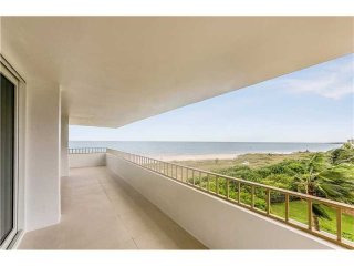 3 bedroom Flat For Sale: 177 Ocean Lane..