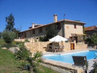 High Quality B&B With Owners House And..
