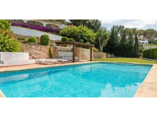 7 Bedroom 5 Bathroom Villa in Javea.