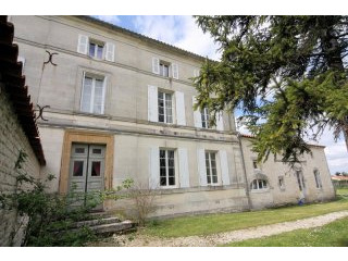 Elegant 3 Storey Stone House With..