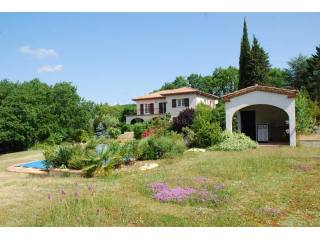 Attractive Home In An Acre With Pool Nr..