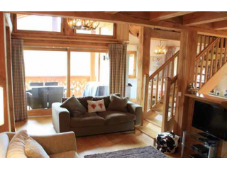 4 bedroom apartment in excellent..