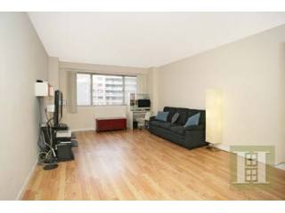 1 bedroom Apartment For Sale: 2621..