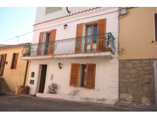 Home for sale in Santa Teresa Gallura -..