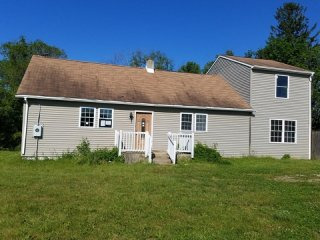 2055 Bustleton Rd Burlington, NJ, 08016..