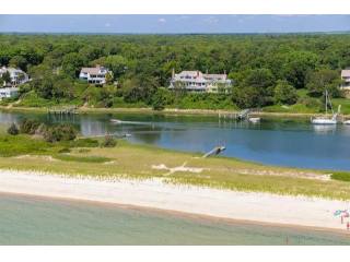 9 bedroom Property For Sale: Main..