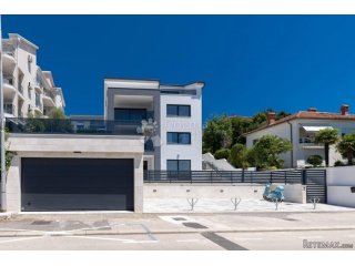 EXKLUZIVNA novogradnja Crikvenica 30m od mora