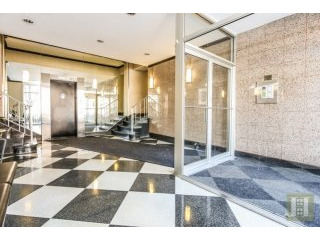 2 bedroom Apartment For Sale: 620 WEST..