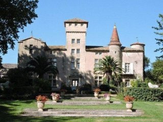 Beautiful Wine Domaine with 165 Hectares