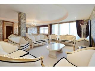 3 Bedrooms - Flat - London - For Sale