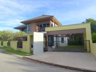 Horseshoe Point: 4 bedroom villa in..