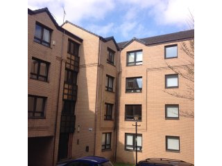 Flat 12, 37 Glenfarg St, St Georges..