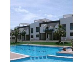 2 bedroom, 2 bathroom Apartment..
