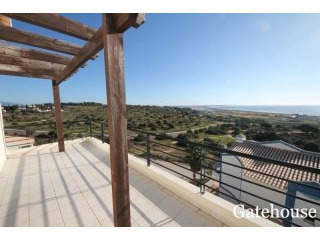 5 Bed Penthouse In Odiaxere For Sale..