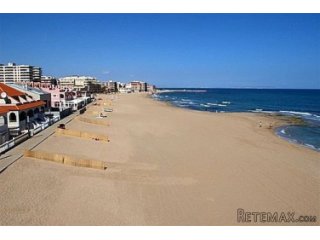 Apartamento en 1ª linea de la playa de La Mata en..