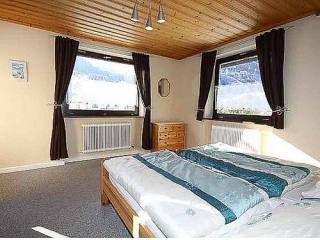 Chalet in the two season village..