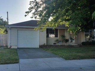 502 Chaparral Way West Sacramento, CA..