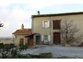 3 Bedrooms - Villa -..