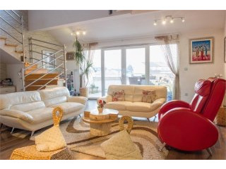 5 bedroom Duplex For Sale: Ravnice..