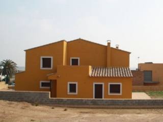 3 Bedrooms - Villa - Girona - For Sale