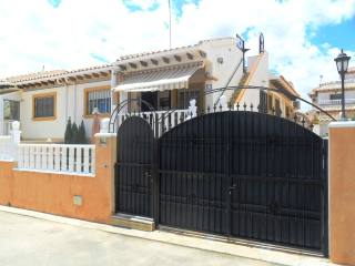 2 bedroom single level bungalow for sale