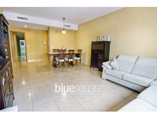 Great 2-bedroom apartment in the town..