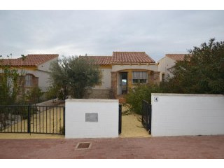 2 Bedrooms - Villa - Murcia - For Sale