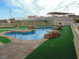 2 Bedrooms Apartment For Sale