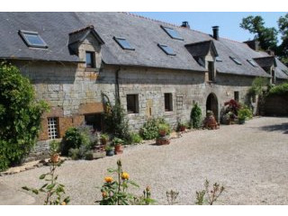 Longere Style House with Gites and Pool
