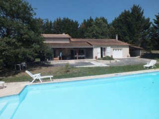 Lovely, renovated property with 3..