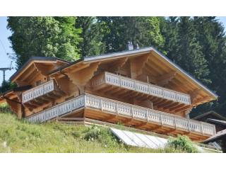 3 bedroom duplex ski in and out South..