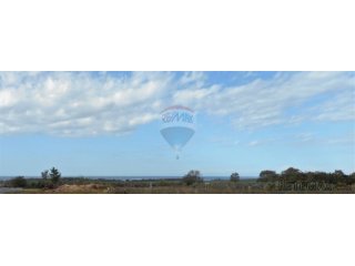 POREČ: 4km OD GRADA PRODAJE SE GRAĐEVINSKO ZEMLJIŠTE SA...