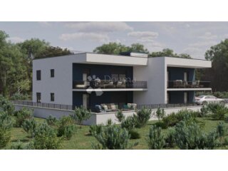 NOVIGRAD - Stan sa krovnom terasom i pogledom na more