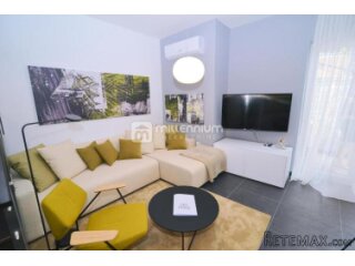 Lovran, 860m2, luksuzna vila sa 6 stanova i bazenom