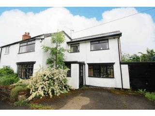 3 bedroom, Semi-detached House house..