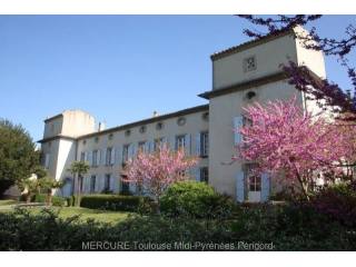 6 bedroom House For Sale: 11000 AUDE