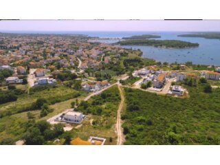 PARCELA S POGLEDOM NA MORE!