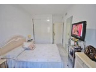 Apartment For Sale In Golden Mile..