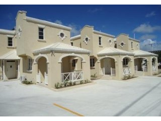 2 bedroom Property For Sale: Lodge..