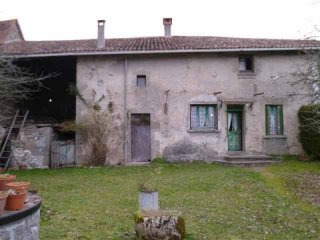 Country Home With Several Outbuildings..