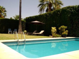 4 Bedrooms - Villas - Malaga - For Sale
