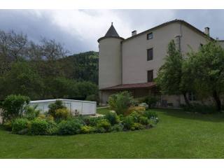 Pyrenees Audoises Beautifully Restored..