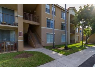 920 Villa Circle, Boynton Beach, FL -..