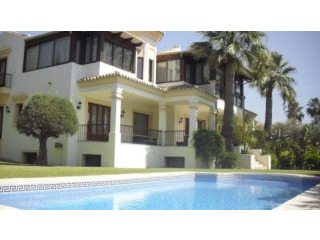 6 Bedrooms - Villas - Malaga - For Sale