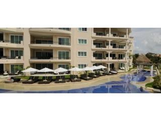 Condominium Aventura Club in Puerto..