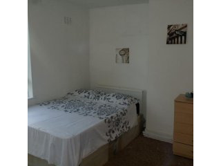 Big Double Bedroom In A Property With..